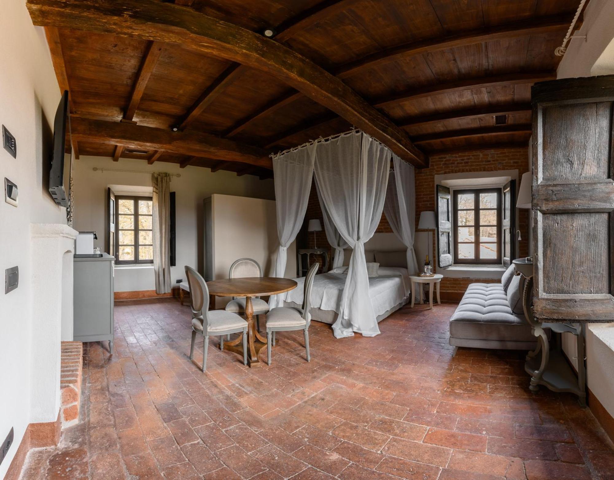 Castello Di Piovera Εξωτερικό φωτογραφία
